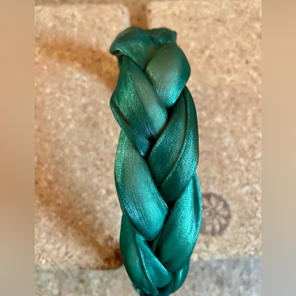 Braided Handmade Headband - Picture 4 of 6
